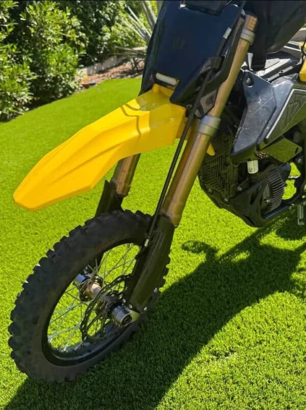 Sur-Ron Hyper Bee – 2025 Electric Off-Road Motorcycle
